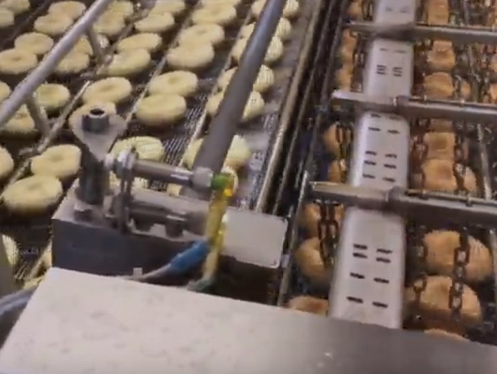 Leistungsstarkes und schonendes Frittieren von Donuts Frittieren von Donuts