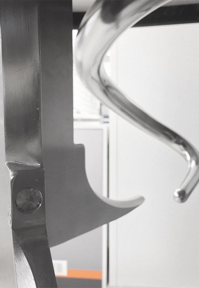 Temperature sensor PT100 for measuring the internal dough temperature in the guide bar
